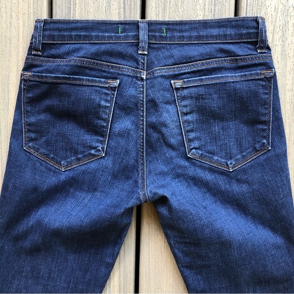 J Brand Blue Skinny Leg Jeans Classic Denim Style 811C032 Size 27 - Picture 5 of 8